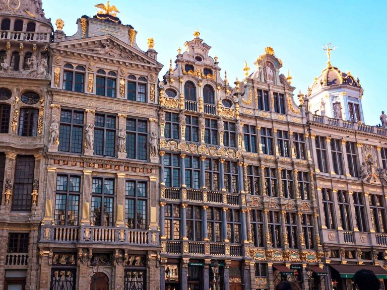 One day in Brussels: from heavenly chocolate to dazzling architecture