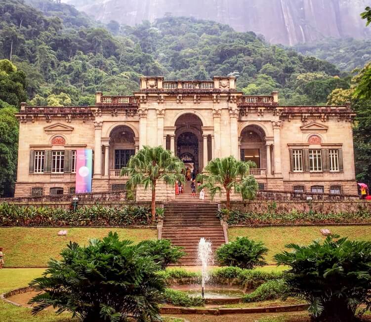 Colonial-style Parque Lage mansion which used to be a private residence but now is home to the Parque Lage cafe