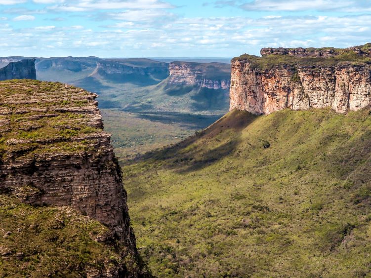 A view from the Pai Inacio hill over several flat-topped mountains in Chapada Diamantina National Park in Bahia, Brazil