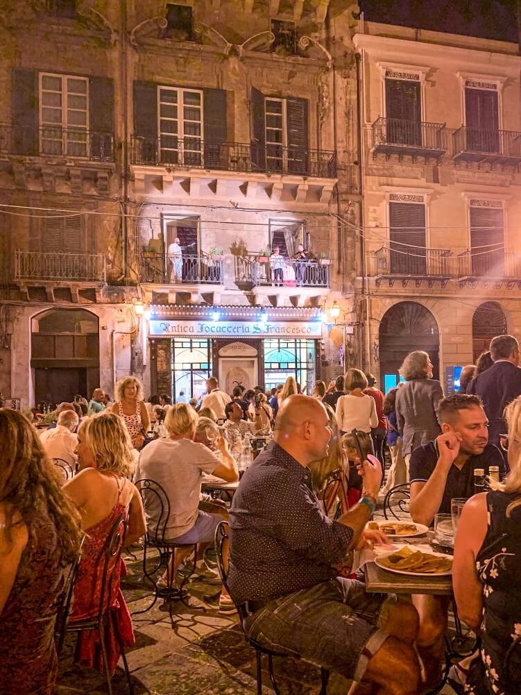 Round off your day in Palermo with a visit to Antica Foccaceria San Francesco restaurant