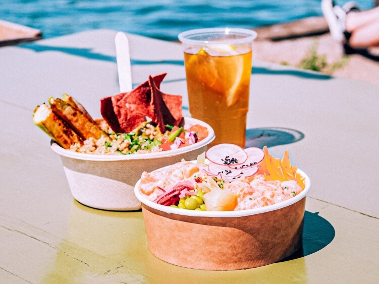 poke bowl and mexi bowl at Reffen street food