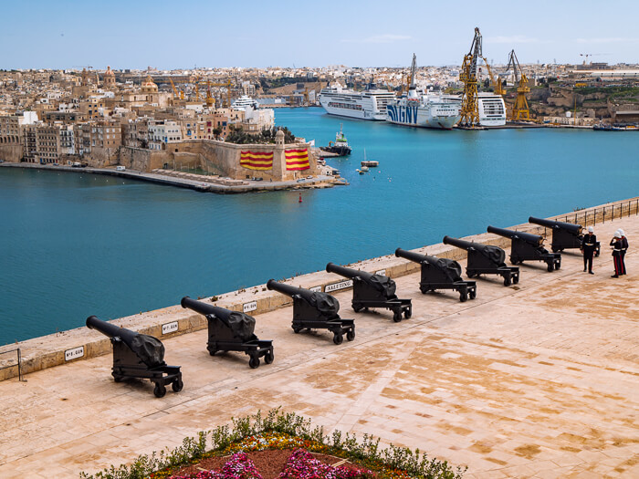 The Saluting Battery of Valletta overlooking the Grand Harbor, a must-visit place in every Malta itinerary